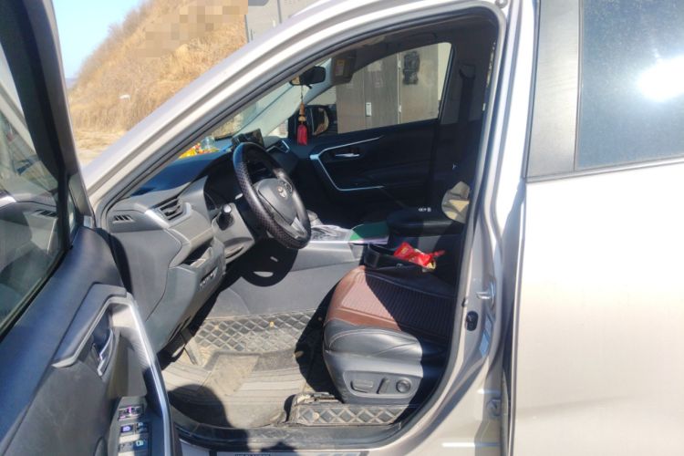 Used Toyota Wildlander 2020 Dual-Motor 2.5L E-CVT Four-Wheel Drive Luxury Edition