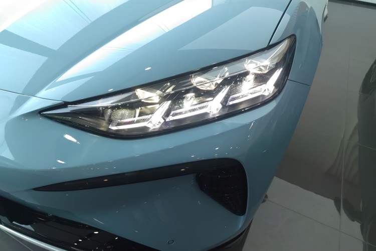 Used Denza N7 2024 630 All-Wheel Drive Intelligent Driving Max Edition Left Front Headlight