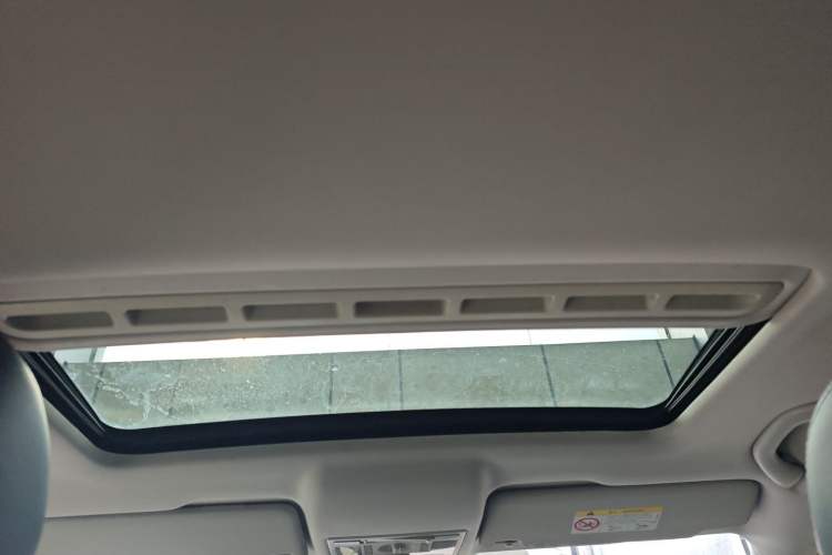 Used Volkswagen Santana 2016 1.6L Manual Comfort Edition Headliner