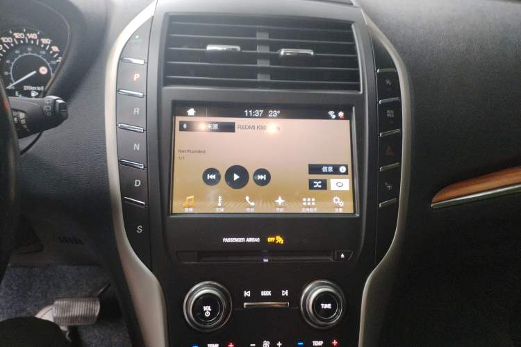 Used Lincoln MKC 2017 2.0T Two-Wheel-Drive Luxury Edition Audio And AC Panel