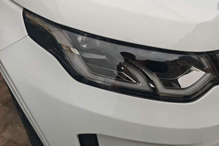 Used Land Rover Discovery Sport 2022 Revised Version 249 PS R-Dynamic S Performance Edition 5 Seats