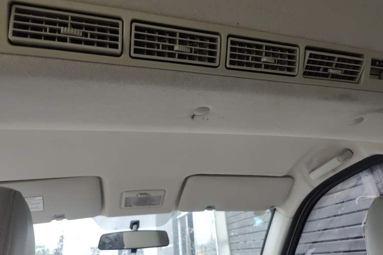 Used CHANGAN KAICHENG Ounuo S 2015 1.5L Jin Ouno Standard Model