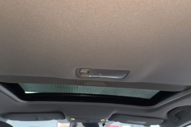 Used Nissan Sylphy 2016 1.6 XL CVT Luxury Edition Headliner