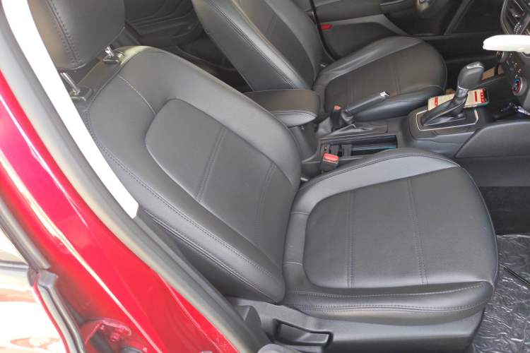 Used Ford Focus 2020 Hatchback 1.5L Automatic Sharp Edition Right Front Seat