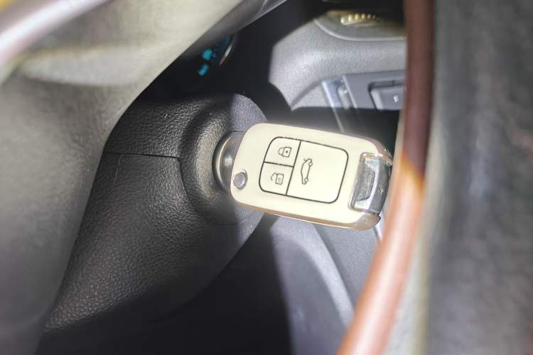 Used Buick Encore 2014 1.4T Automatic Two-Wheel Drive Urban Elite Model Vehicle Key