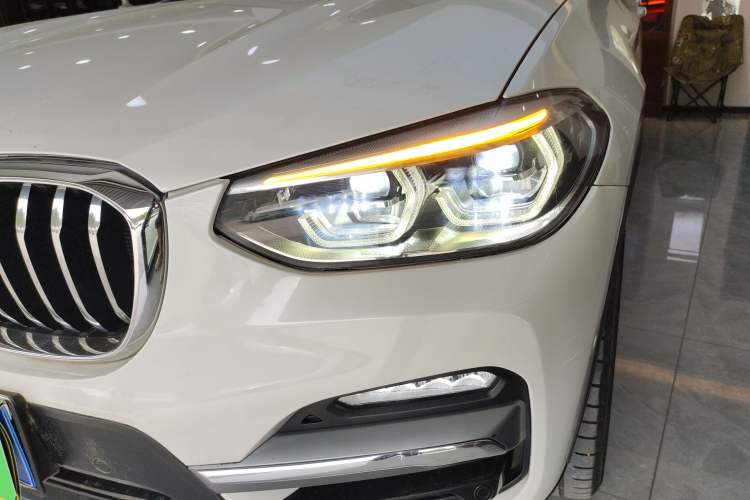 Used BMW X3 2018 xDrive25i Luxury Package China VI Emission Standard