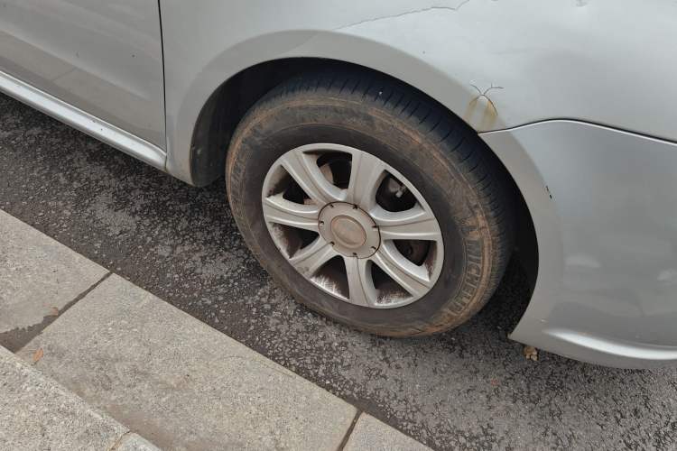 Used Volkswagen Lavida 2013 Classic 1.6L Manual Fashion Edition
