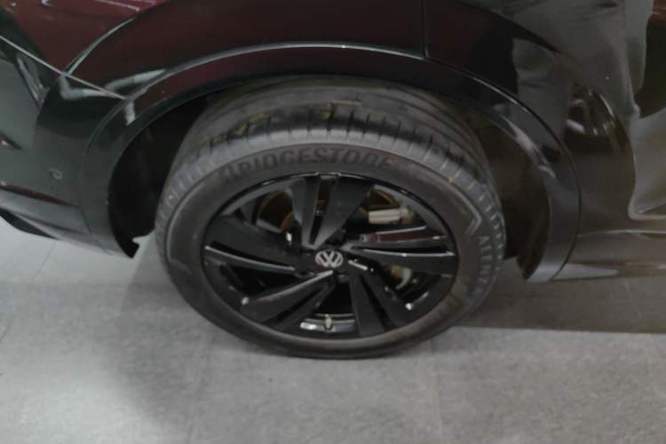 Used Volkswagen Touareg 2022 3.0 TSI Luxury Edition Black Diamond Sport Package