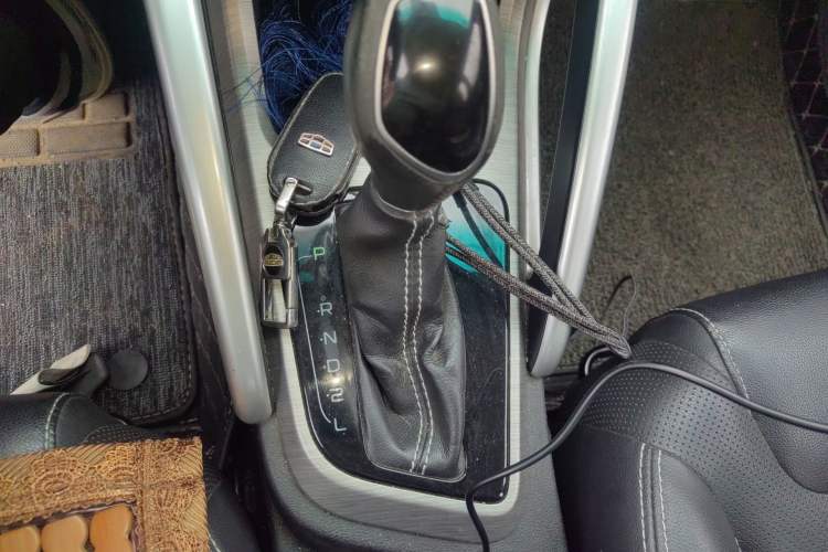 Used Geely Auto Vision X3 2017 1.5L Automatic Luxury Model Gear Lever