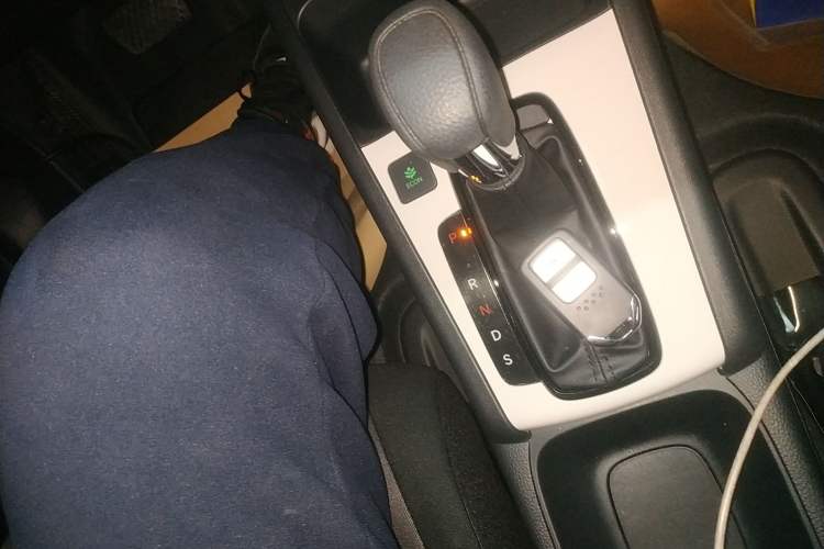 Used Honda Fit 2023 1.5L CVT Trend Edition Gear Lever