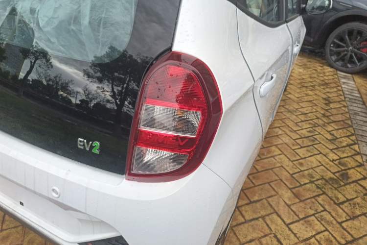 Used JMEV Xiao Qilin 2026 Model PLUS+ Comfort Version Exterior 3