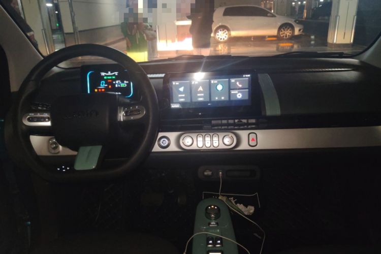 Used CHANGAN NEVO Lumin 2022 210km Sweet Edition Center Console