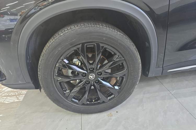Used CHANGAN OSHAN X5 PLUS 2023 1.5T DCT Enjoyment Version Left Front Wheel Hub