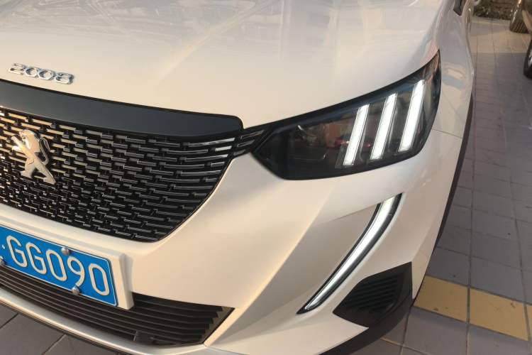 Used Peugeot 2008 2022 230THP THE ONE Left Front Headlight