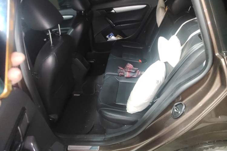 Used Volkswagen Gran Lavida 2013 1.6L Automatic Comfort Model Left Rear Seat