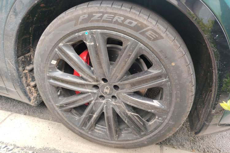 Used Hima Luxeed R7 2026 Model Pure Electric Ultra Right Front Wheel Hub