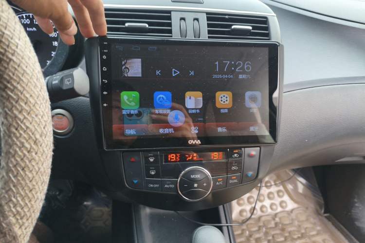 Used Nissan Tiida 2014 1.6L CVT Smart Model
