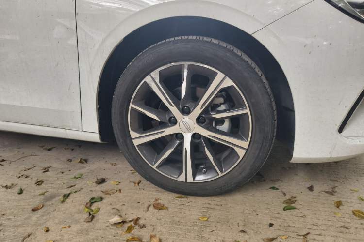 Used Geely Auto Emgrand 2022 4th Generation 1.5L CVT Luxury Model
