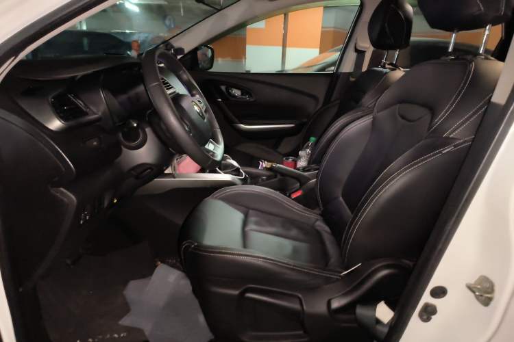 Used Renault Kadjar 2017 2.0L Two-Wheel Drive Fashion Edition
