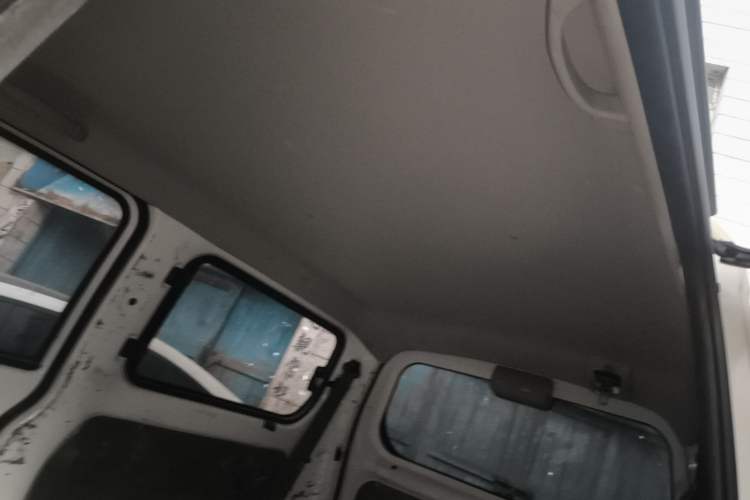 Used Wuling Rongguang V 2018 1.5L Practical Version Headliner