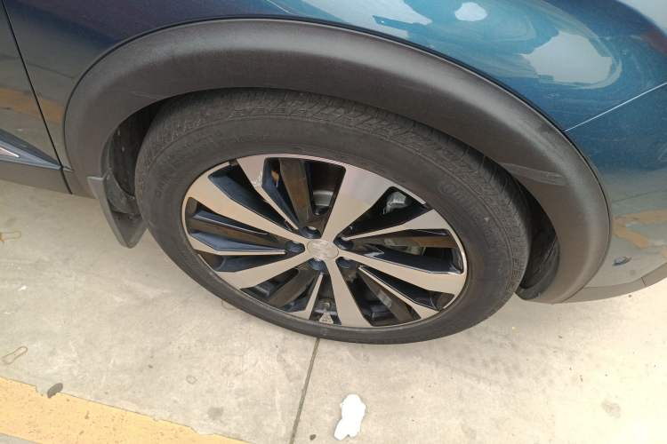 Used Peugeot 5008 2017 380THP 7-Seater Luxury Edition