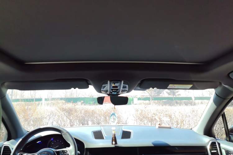 Used Porsche Cayenne 
