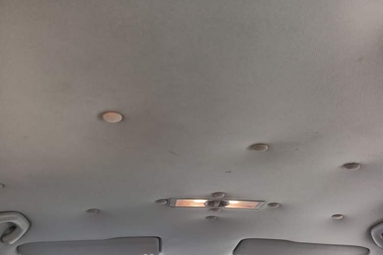 Used Volkswagen Lavida 2013 1.6L Manual Fashion Edition Headliner