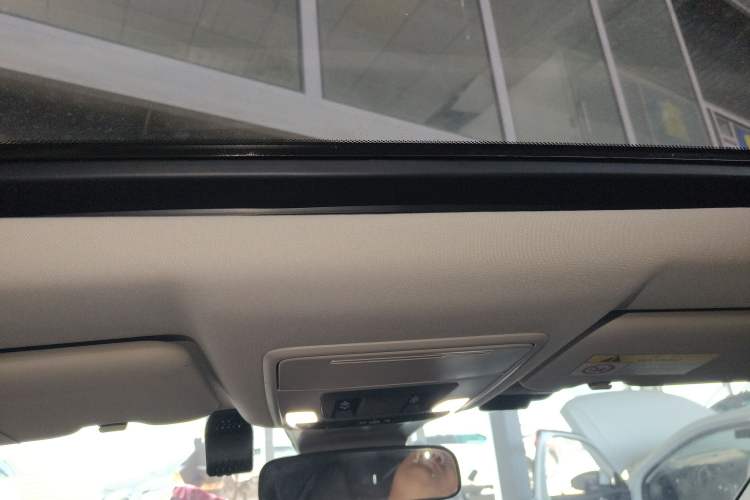 Used Honda CR-V 2023 240TURBO Two-Wheel Drive FENGSHANG Edition 5 Seats Headliner