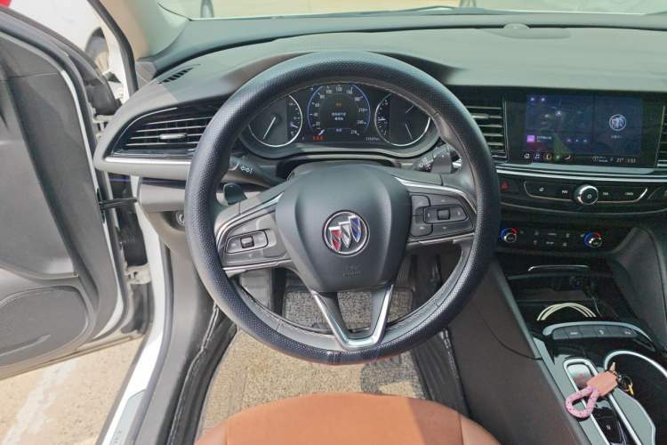 Used Buick Regal 2020 552T Luxury Version