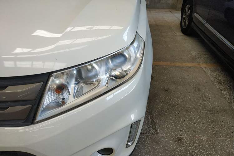 Used Suzuki Vitara 2016 1.6L Manual Two-Wheel Drive Entry-Level Trim