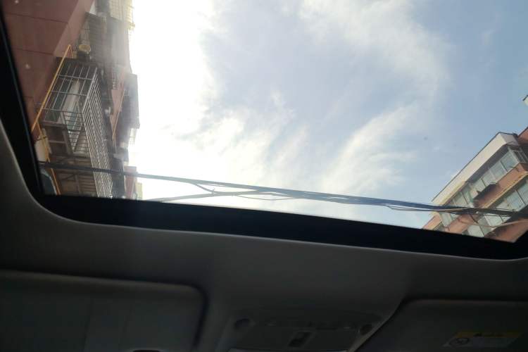 Used Nissan X-Trail 2022 Revised Version 2.0L Two-Wheel Drive Smart Connect Premium Edition
