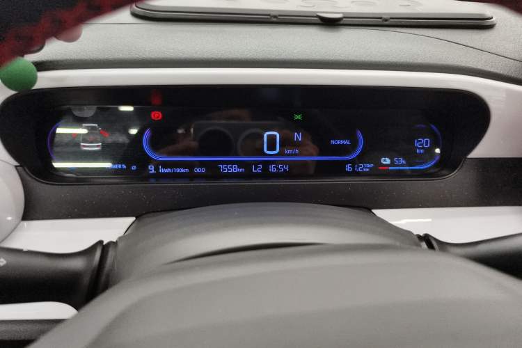 Used Geely Galaxy Panda 2025 210km Panda Rider Instrument Cluster