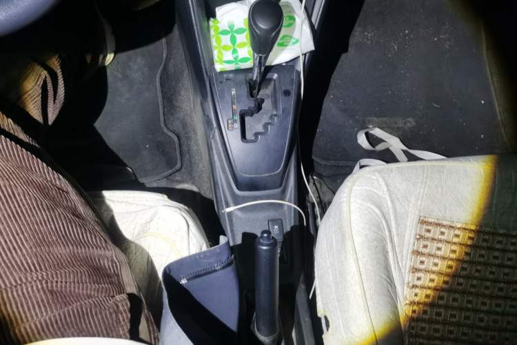 Used Toyota Vios 2017 1.5L CVT Innovation Edition Gear Lever