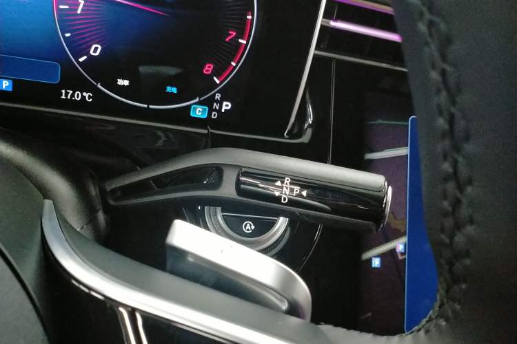 Used Mercedes-Benz E-Class 2025 Facelift E 300 L Luxury Edition