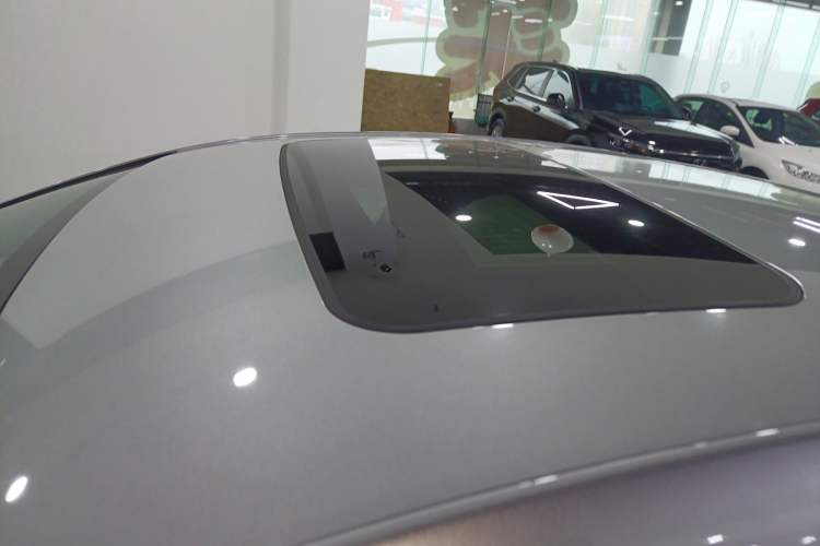 Used Chevrolet Cruze 2018 Redline 330T Dual-Clutch Flagship Edition
