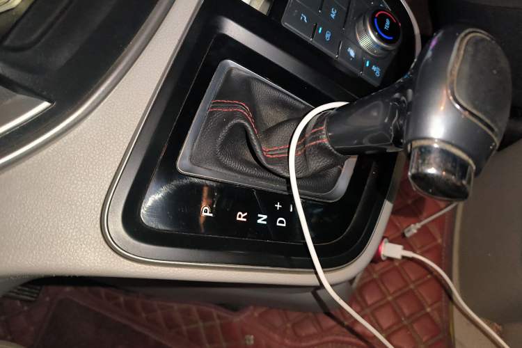 Used JAC Refine M4 2022 2.0 TGDI Automatic Business Edition
