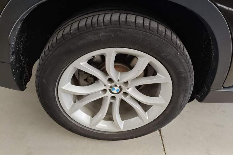 Used BMW X6 2015 xDrive28i
