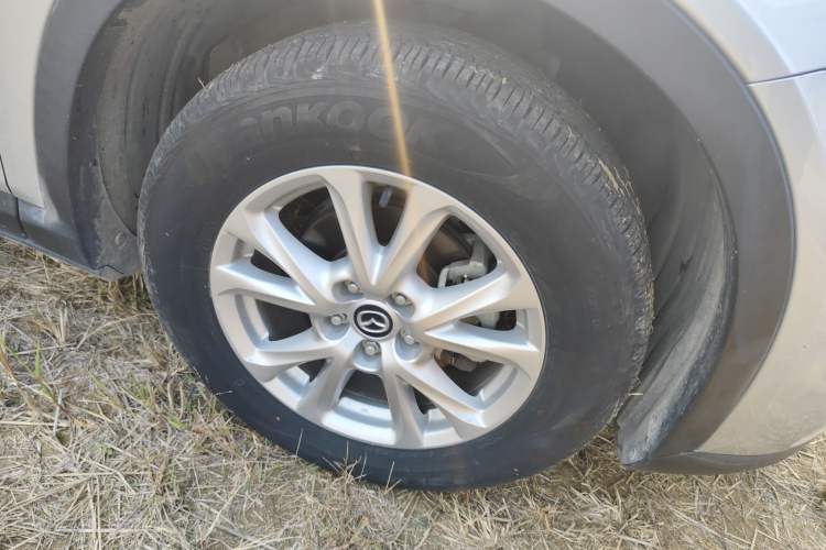 Used Mazda CX-4 2018 2.0L Automatic Two-Wheel Drive Blue Sky Dynamic Version China V Standard Right Front Wheel Hub