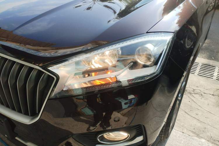 Used BORGWARD BX7 2018 28T Front-Wheel Drive Quality Enjoyment Version 5 Seats China VI Emission Standard
