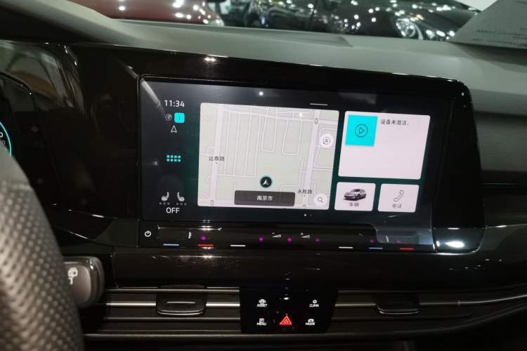 Used Volkswagen Golf 2023 Facelift 280TSI DSG R-Line
