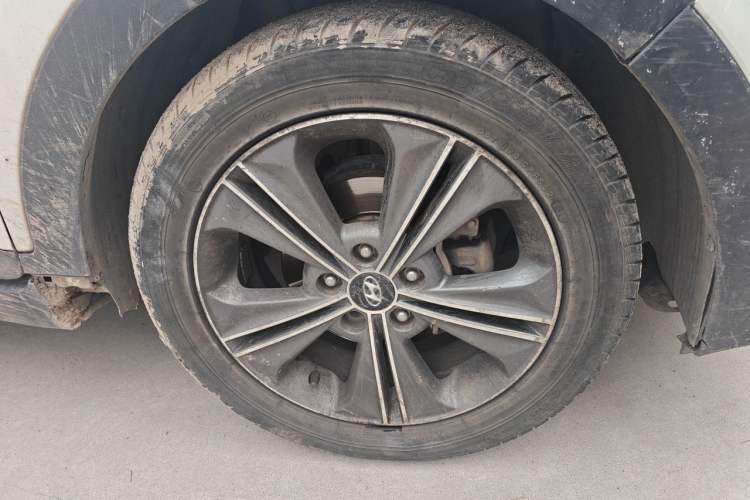 Used Hyundai ix25 2015 1.6L Automatic Two-Wheel Drive Smart GLS Trim

