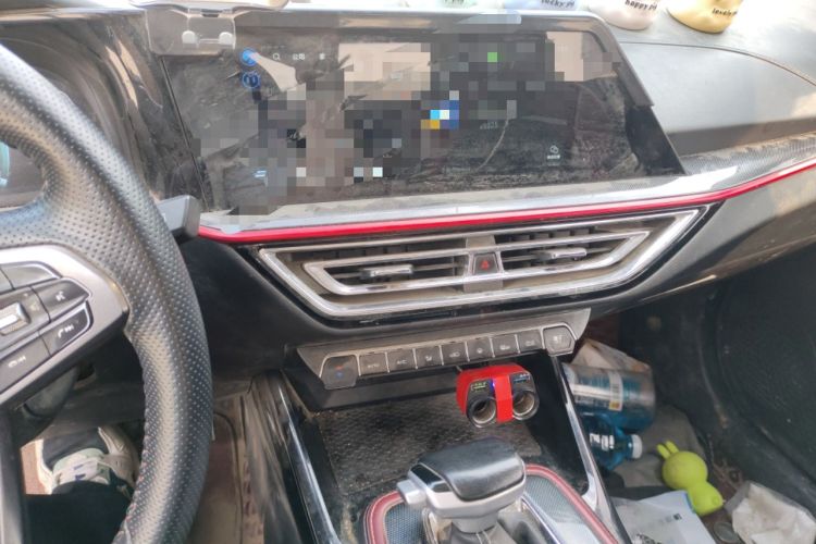 Used CHANGAN OSHAN X5 2021 1.5T DCT Prestige Edition Audio And AC Panel