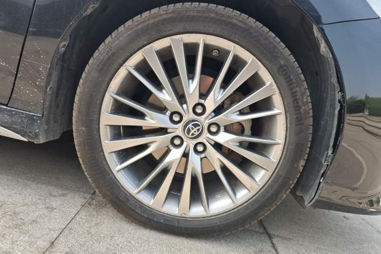 Used Toyota Camry 2018 Dual-Engine 2.5 HG Luxury Edition
