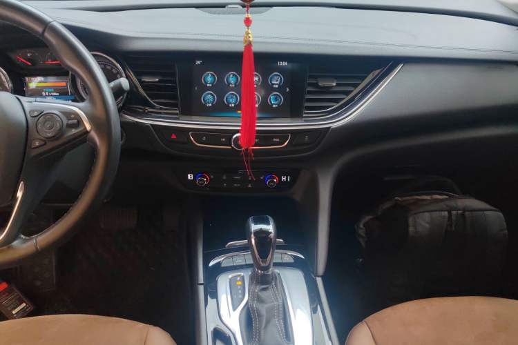 Used Buick Regal 2019 20T Elite Version China VI Standard
