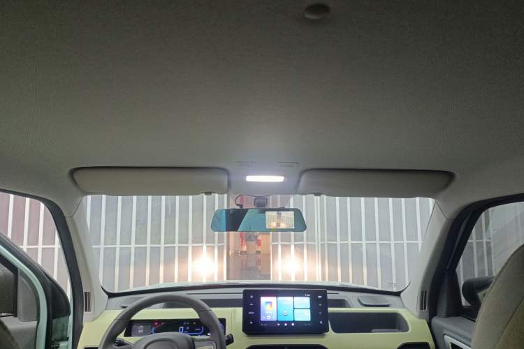 Used Geely Galaxy Panda 2023 Panda Mini 120km Cute Bear