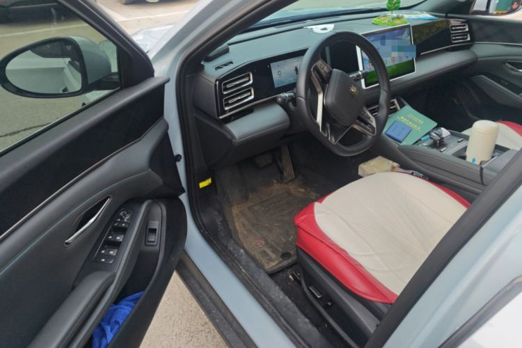 Used BYD Qin L 2024 DM-i 120KM Leading Model Driver Seat