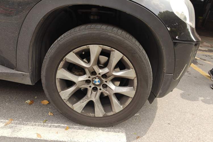 Used BMW X5 2011 xDrive35i Luxury Edition