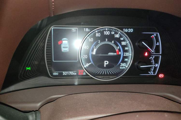 Used Lexus ES 2020 200 Excellence Edition
