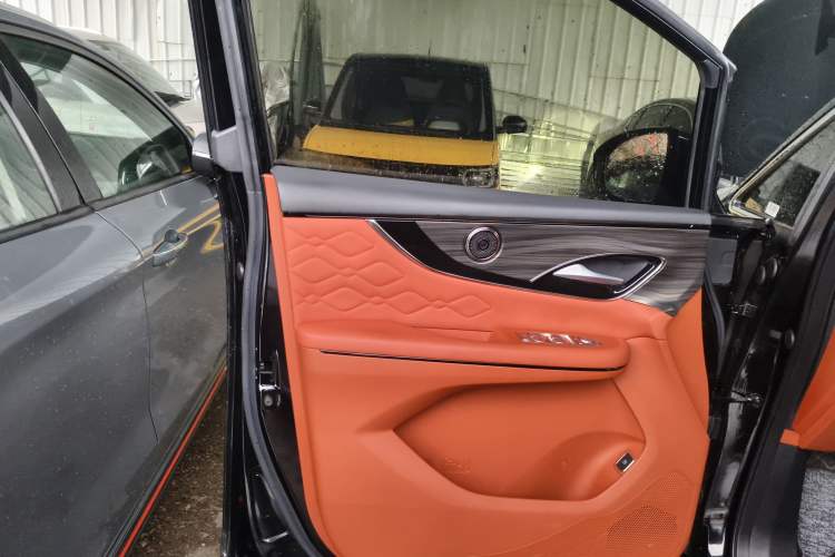 Used FORTHING Xinghai V9 2024 1.5TD 200km Qingyunti Series Premium Version