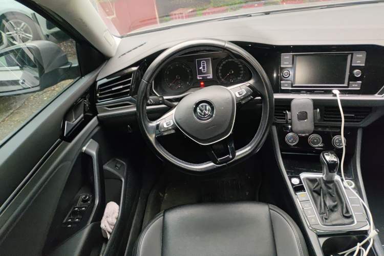 Used Volkswagen Sagitar 2019 280TSI DSG Comfort Version China V Standard Steering Wheel